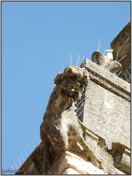 eglise-10web.jpg - Gargouille en haut du clocher