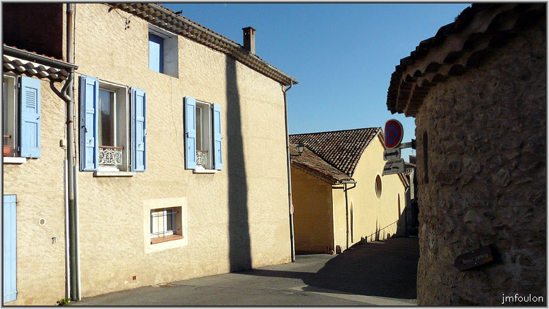 eglise-13web.jpg - Façade ouest et son oculus
