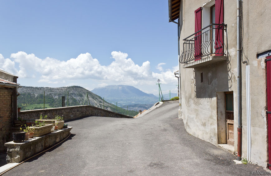 piegut-ct-colle-37web.jpg - Piégut - Vue vers le Nord/Ouest depuis le bas du  village