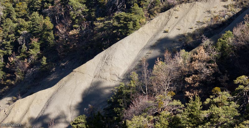 ravin-piche-08web.jpg - Marnes