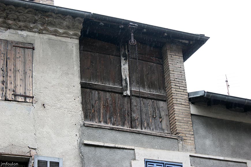 remollon-72web.jpg - Remollon la Bourgade - Autre fenière sur la D 900b