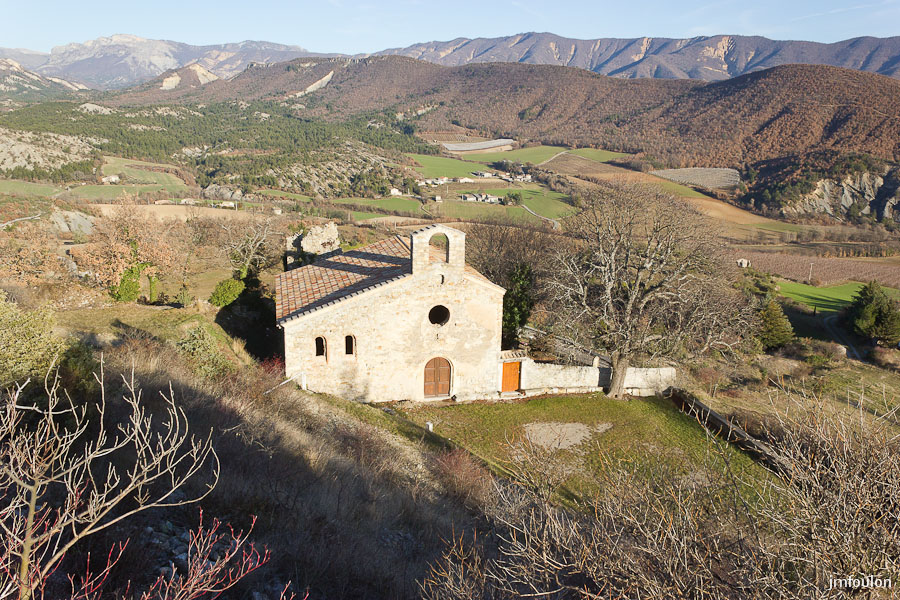 eglise-st-clement-001-2.jpg - Salignac -  Eglise Saint Clément - Vue depuis le sommet de la colline