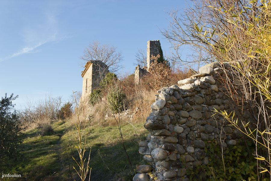 vx-salignac-054.jpg - Vestiges du village