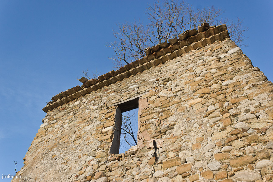 vx-salignac-058.jpg - Deux rangs de genoise