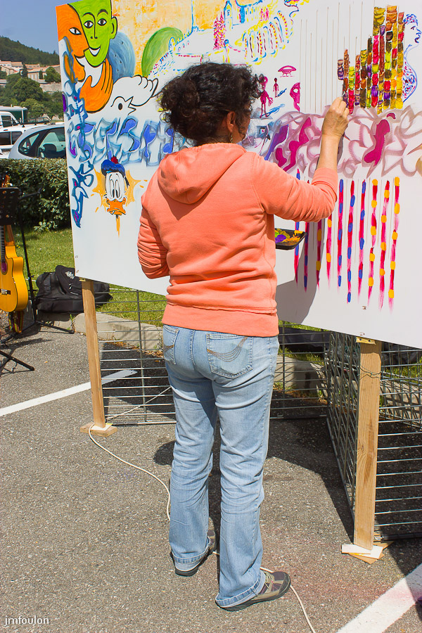 perf-014-2.jpg - Performance Sist'Arts du 31 mai 2014 Sisteron - Les Marres ...