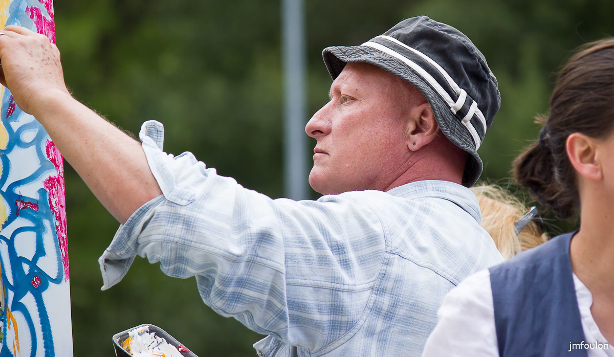 perf-025-2.jpg - Performance Sist'Arts du 31 mai 2014 Sisteron - Les Marres - Jean-Jacques Ligot