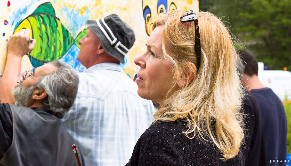 perf-041-2.jpg - Performance Sist'Arts du 31 mai 2014 Sisteron - Les Marres - Katy Bétourne