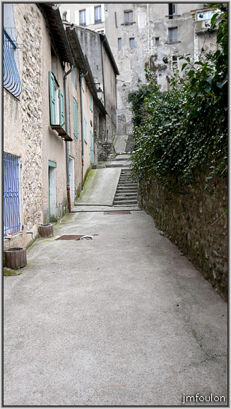 rue-du-bg-reynaud-2web.jpg - Rue Du Bourg Reynaud - Au fond la rue Font Chaude que nous verrons plus loin