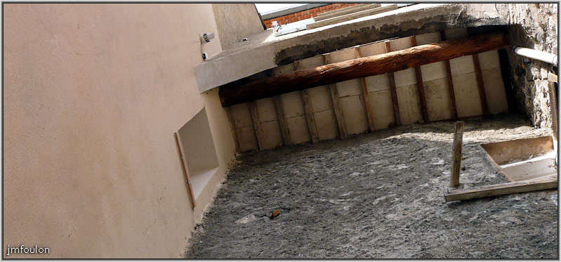 rue-grd-jardin-02web.jpg - Rue des Grands Jardins - Avancée sur une étroite façade (est)