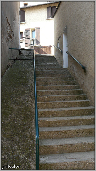 rue-tanneries-08web.jpg - Passage faisant communiquer les rues Tannerie et Font Chaude - Depuis la rue des Tanneries