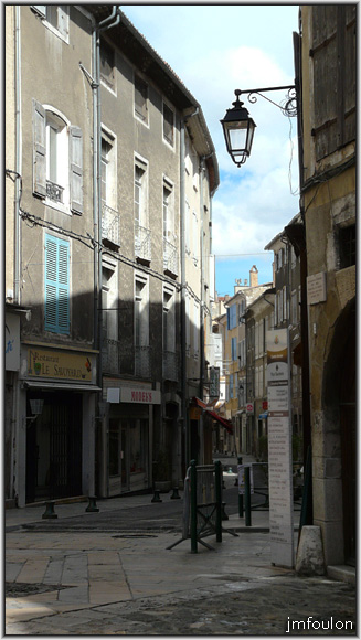 rue-droite-4coins-04web.jpg - Les Quatres Coins - Vue sur la rue Saunerie que nous visiterons plus loin dans cette galerie