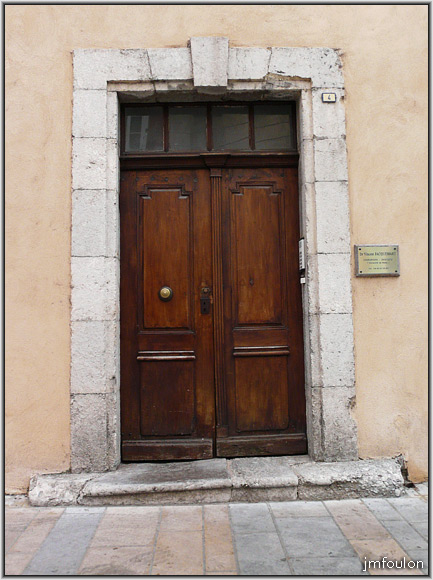 rue-droite-ht-08web.jpg - Rue Droite haute - Autre porte (côté sud de la rue)