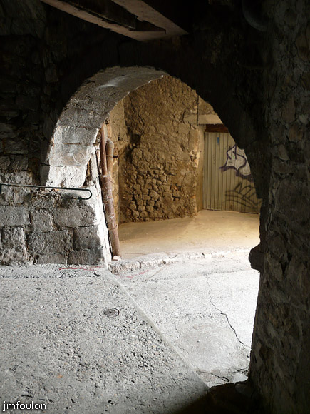 rue-glissoir-05web.jpg - Rue du Glissoir - Intérieur du couvert