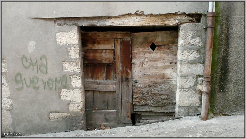 rue-glissoir-18web.jpg - Rue du Glissoir - Autre porte basse côté sud du couvert