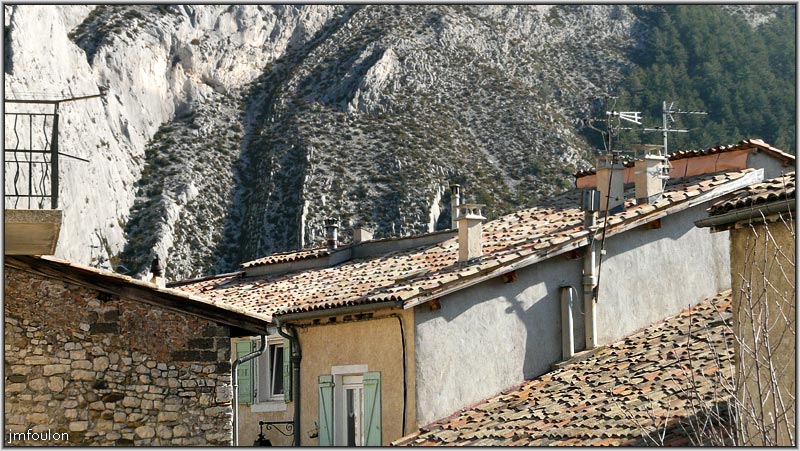 rue-coste-06web.jpg - La Coste - Vue sur la Baume depuis la rue de la Coste