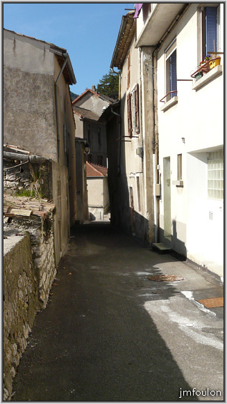 rue-poterie-13web.jpg - La Coste - Rue Poterie. Vue vers l'ouest