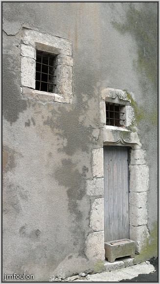 rue-jalet-20web.jpg - Rue du Rieu - Porte et fenestrons (1598)