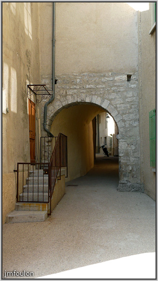 rue-st-claire-05web.jpg - Rue Saint Claire - Couvert. Il est visible en détail dans la galerie dédiée aux couverts de la ville close