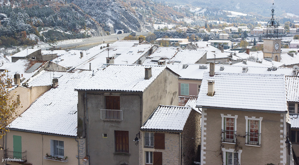 sist-21-11-13-006.jpg - Vue sur l'Est de la ville depuis La Coste