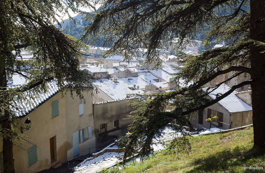 sist-21-11-13-043.jpg - Vu sur La Coste enneigée