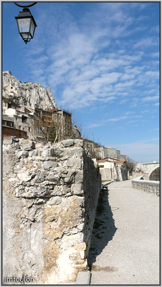 rempart-bg-reynaud-18web.jpg - Sisteron - Vestiges des Remparts - Bourg Reynaud. Vue vers le nord