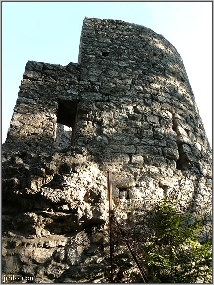 rempart-coste-3web.jpg - Sisteron - Vestiges des Remparts - La Coste. Tour du fort (nord)