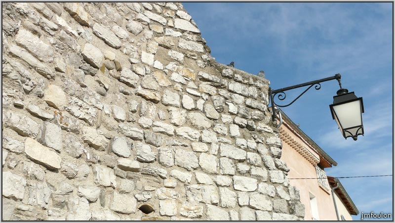 rempart-grd-jardin-4web.jpg - Sisteron - Vestiges des Remparts - Rue des Grands Jardins