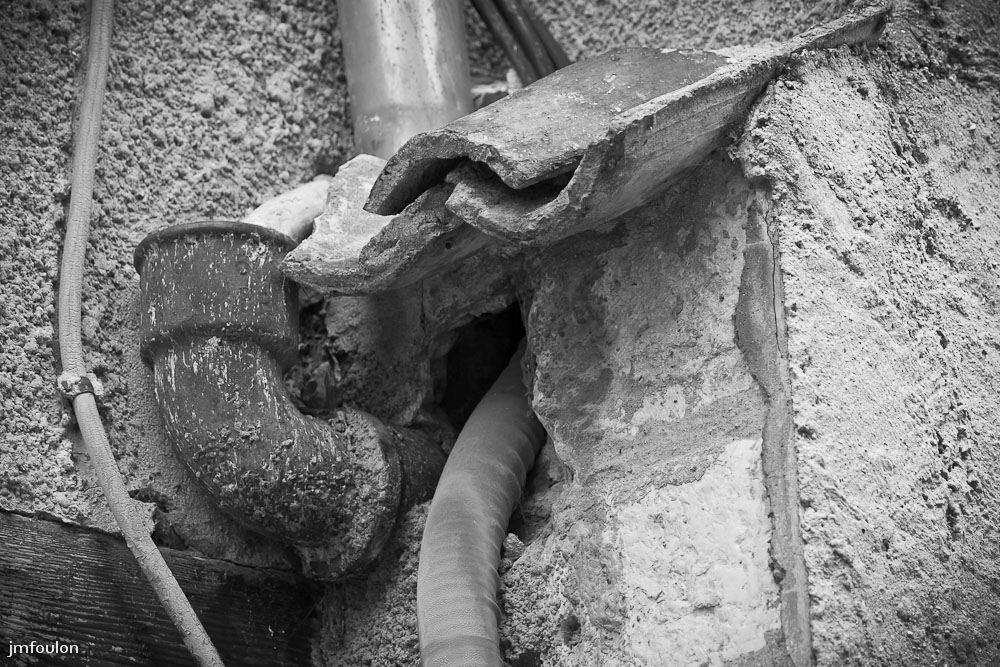 zoom-nb-002.jpg - Sisteron - Un Autre Regard - part 1. Réseaux