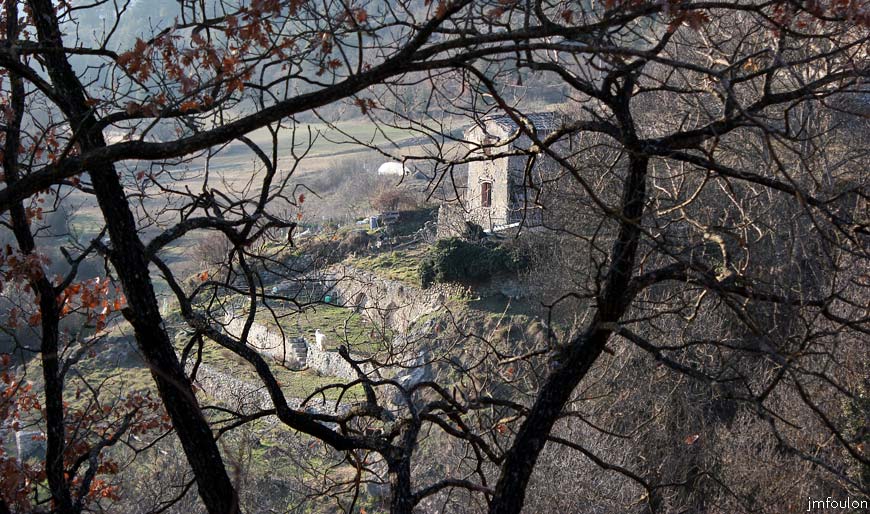 theze-jardins-01web.jpg - Thèze - Restanques et Grand cabanon à deux étages au Sud du village (hiver 2012)