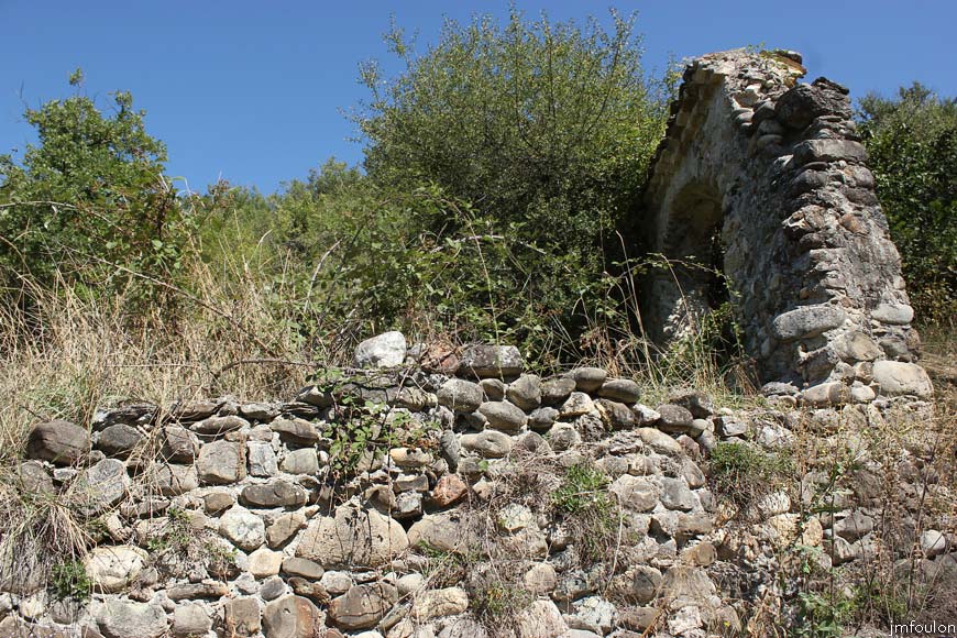 theze-pigeonnier-06web.jpg - Thèze - Mur bas et porte