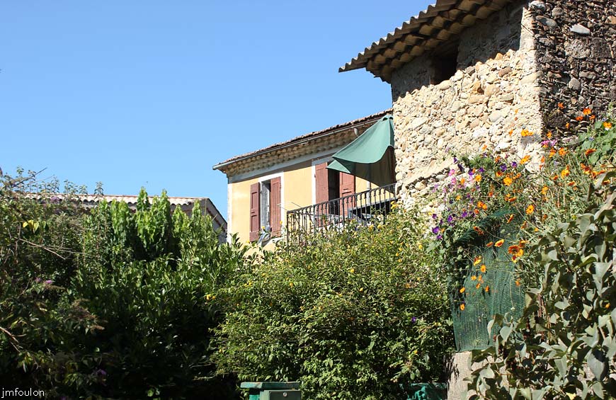 theze-04web.jpg - Thèze - Façades plein Sud