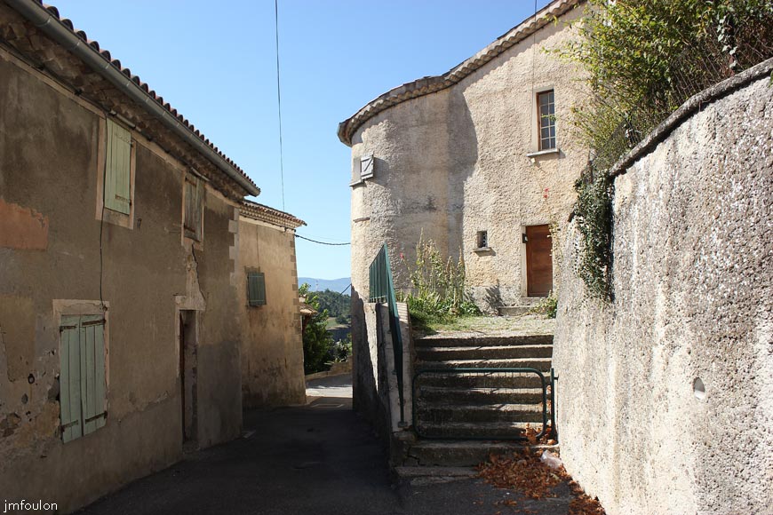 theze-17web.jpg - Théze - La même rue plus à l'Est