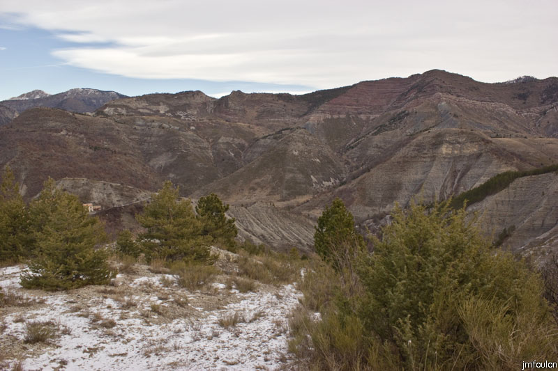 tour-du-puy-008.jpg - Vue sur la Crête de Charene