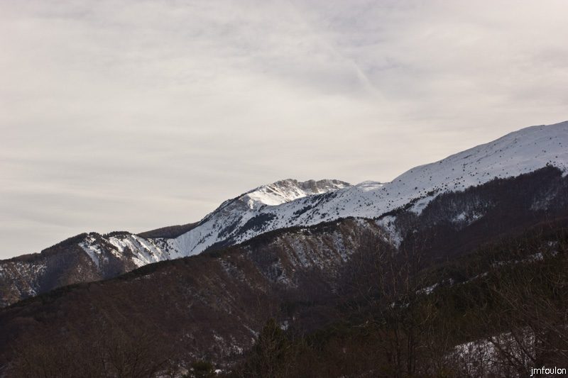 tour-du-puy-020.jpg - De plus près ! ...