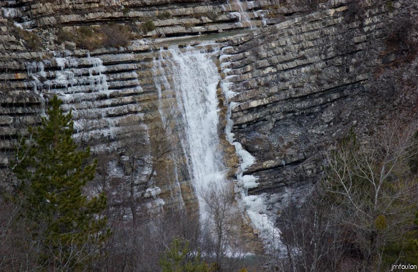 tour-du-puy-044.jpg - Cascade du ravin de Baumasson