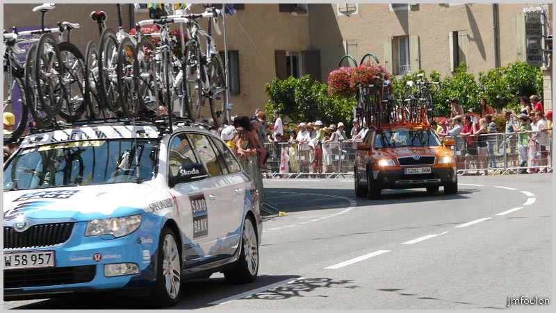 tour-france-254web.jpg - 12h45 Départ de la course