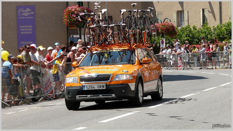 tour-france-255web.jpg - 12h45 Départ de la course