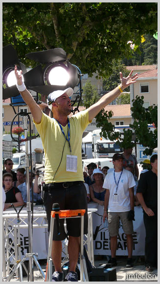 tour-france-43web.jpg - Chauffeur de salle en pleine action !