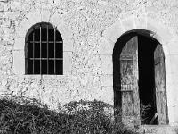 Noir & Blanc - Patrimoine religieux  Chapelle Saint Martin (Alpes de Hautes Provence)