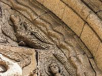 Plateau de Ganagobie (04)  Monastère ND de Ganagobie - Détails du Tympan ...