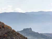 Pomet (Ht Alpes)  Vue sur le château de Mison (XIIe)