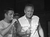 Rues en Fête - Sisteron 12 août 2015  Bar Henry - Blue Jean's à fait chanter !