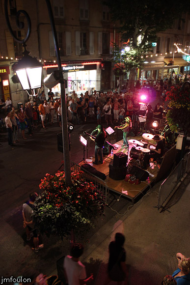 fire-bird-08.jpg - Fire Bird - Rue de Provence