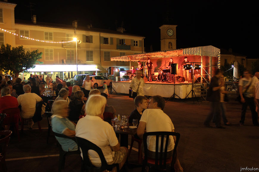 perfectos-1.jpg - Les Perfecto's - Place Paul Arène