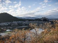 Sisteron - Ancienne route Napoléon  Vue sur Sisteron et la montagne du Molard à gauche