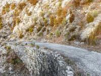 Sisteron - Ancienne route Napoléon  Autre vue sur la route qui n'est plus empreintée de nos jours