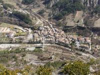 Rémuzat - Rocher du Caire  Vue sur Rémuzat depuis le rocher du Caire