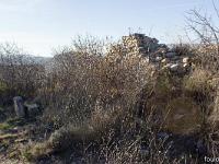 L'Escale - Vière ou Ville Vieille  Intérieur du cimetière. A droite les vestiges de l'église