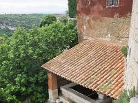 venasque-038-2  Vénasque - Lavoir sous la rue Haute