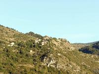 Barret-de-Lioure - Drôme  Vue sur Barret-de-Lioure (Ouest) depuis la route de Montbrun-les-Bains ...